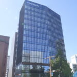 【フロンティア名駅】2階96.57坪 中村区名駅５丁目、桜通沿い角地の2023年9月竣工ハイグレードビル