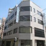 【上前津エフワンビル】1階29.79坪 中区上前津２丁目、上前津駅徒歩４分の角地採光良好ビル